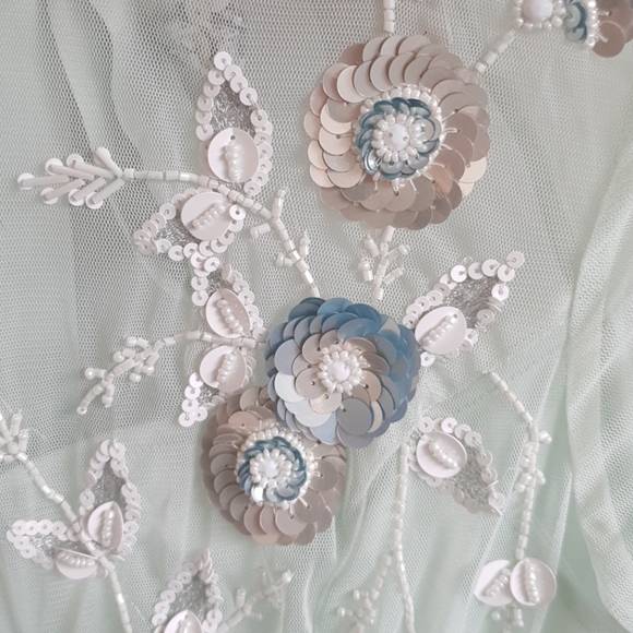 NEW Maternity sequined tulle dress - Picture 4 of 5